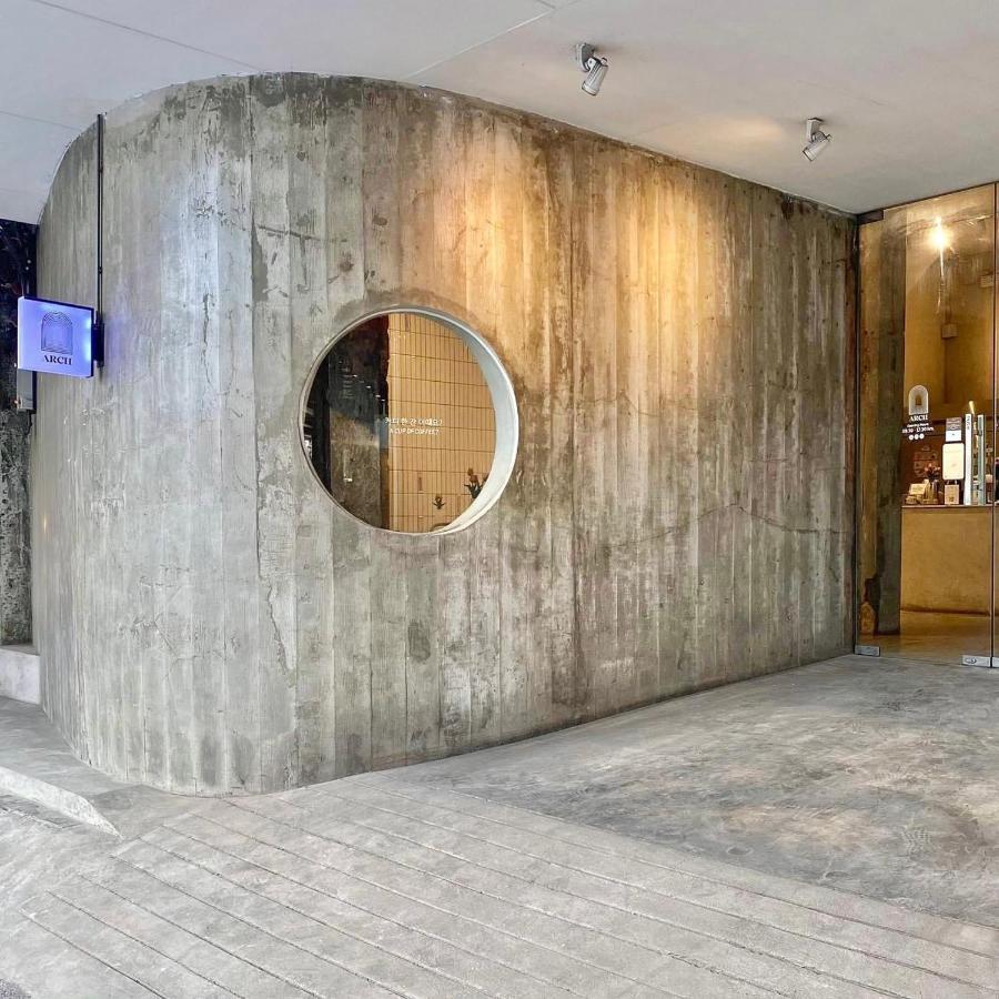 E11 Hotel - Bts Punnawithi Banguecoque Exterior foto